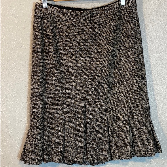 LOFT Tweed Gray/Cream and Black Midi Pencil Skirt with Pleats - Picture 1 of 6